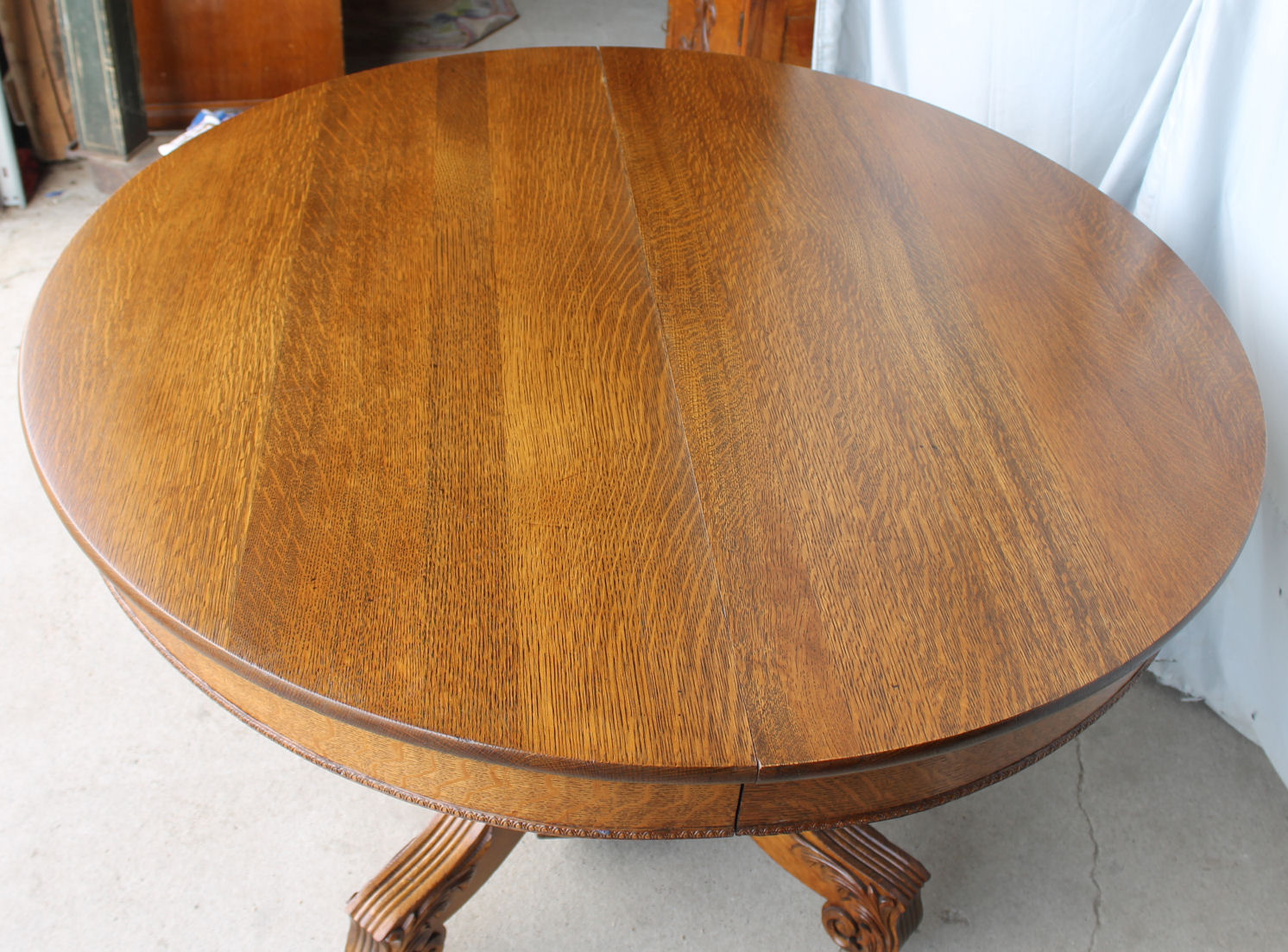 Bargain John's Antiques | Antique Round Oak Dining Table - 45 inches