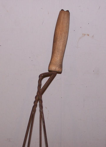 Old rug beater - collectibles - by owner - sale - craigslist