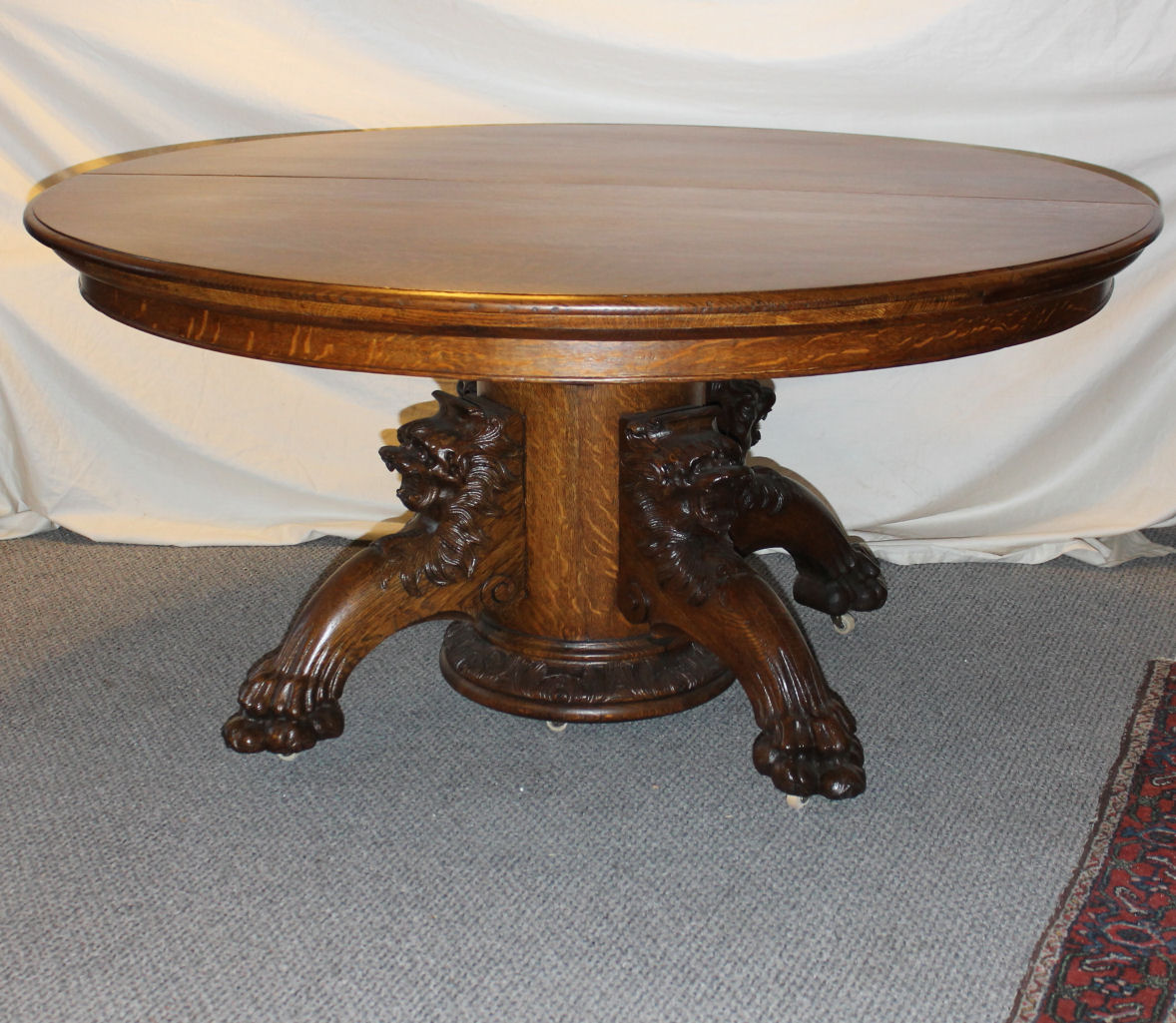 Bargain John's Antiques | Round Oak Dining Table - with carved lion headed and claw feet ...