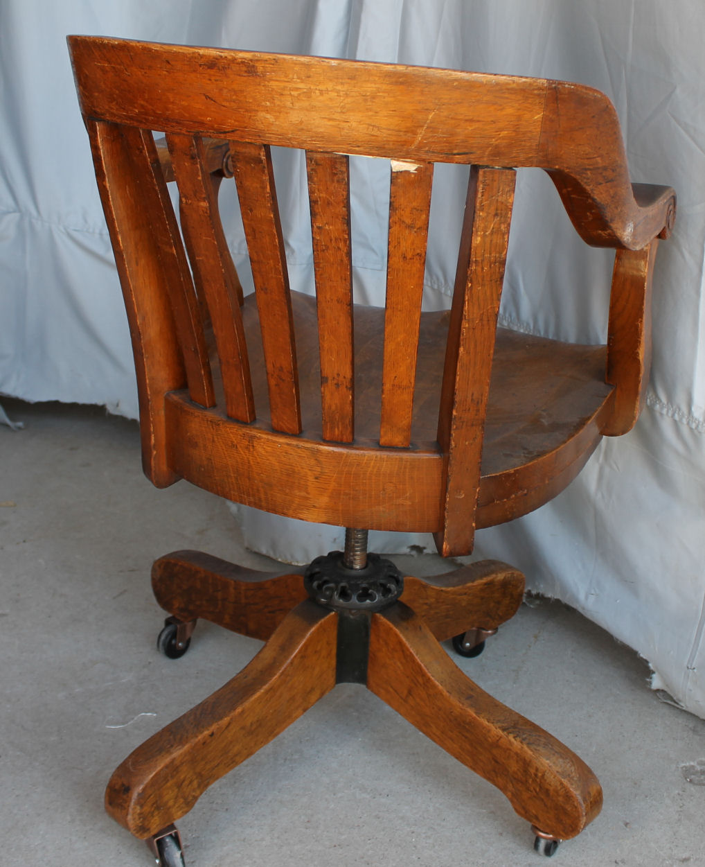 Bargain John's Antiques | Antique Oak swivel Office Chair with arms