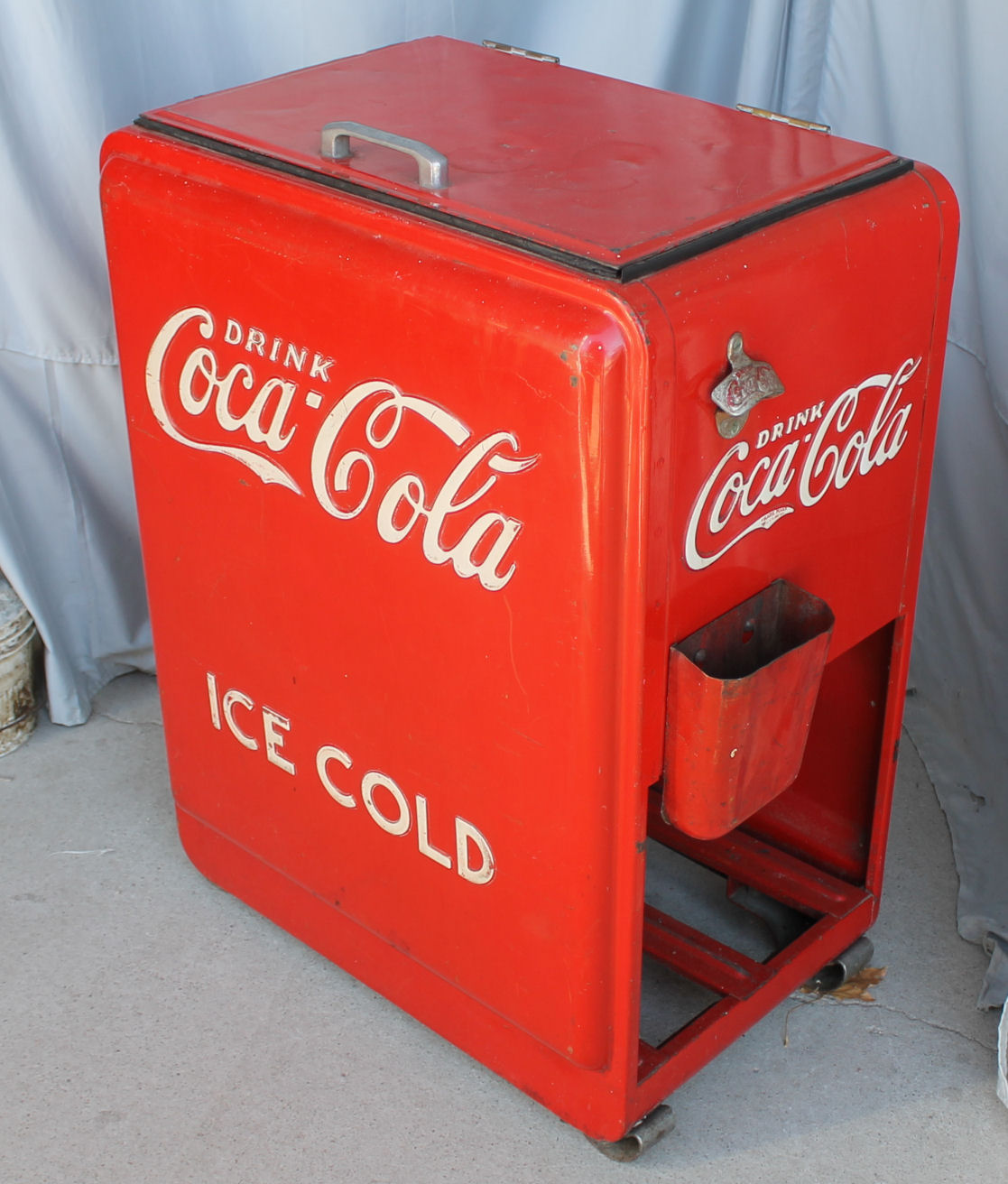 coca cola ice cooler