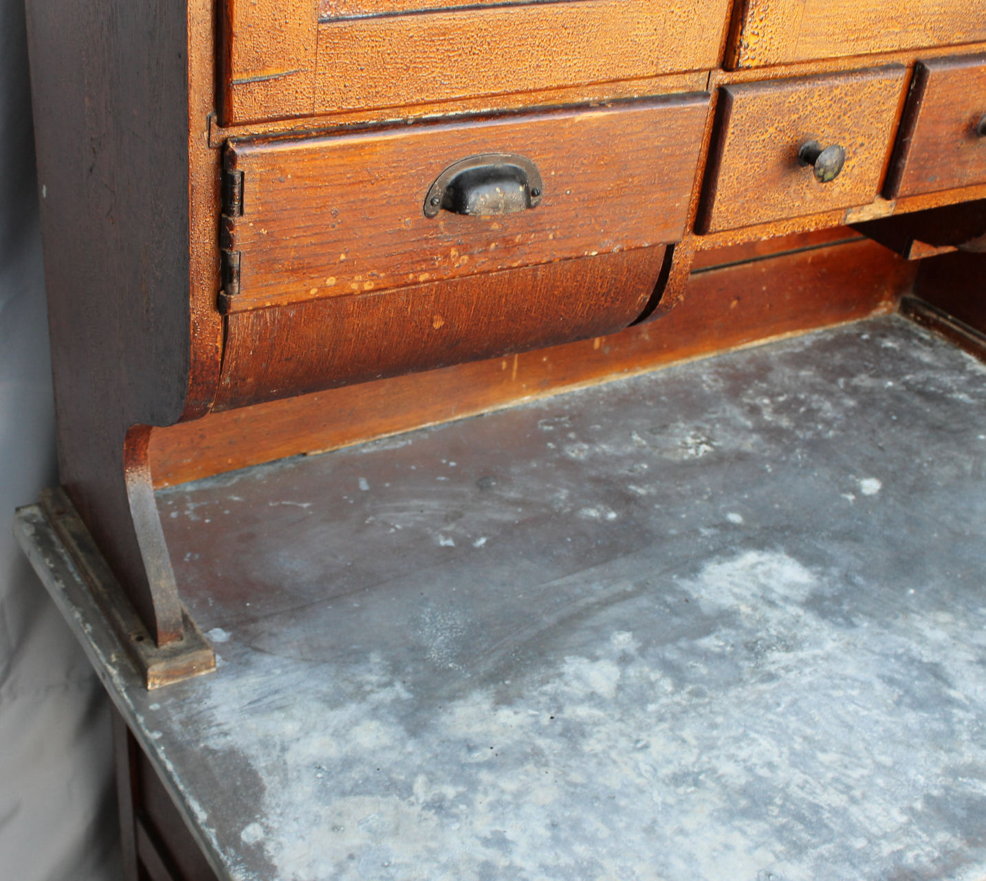 Bargain John's Antiques | Antique Oak Kitchen Cabinet - Wilson