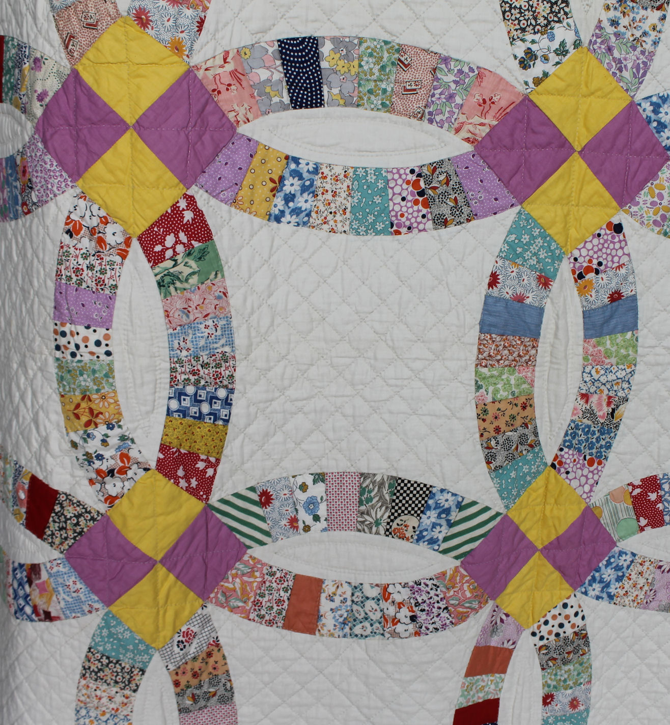 Bargain John's Antiques | Antique Double Wedding Ring Quilt - Bargain