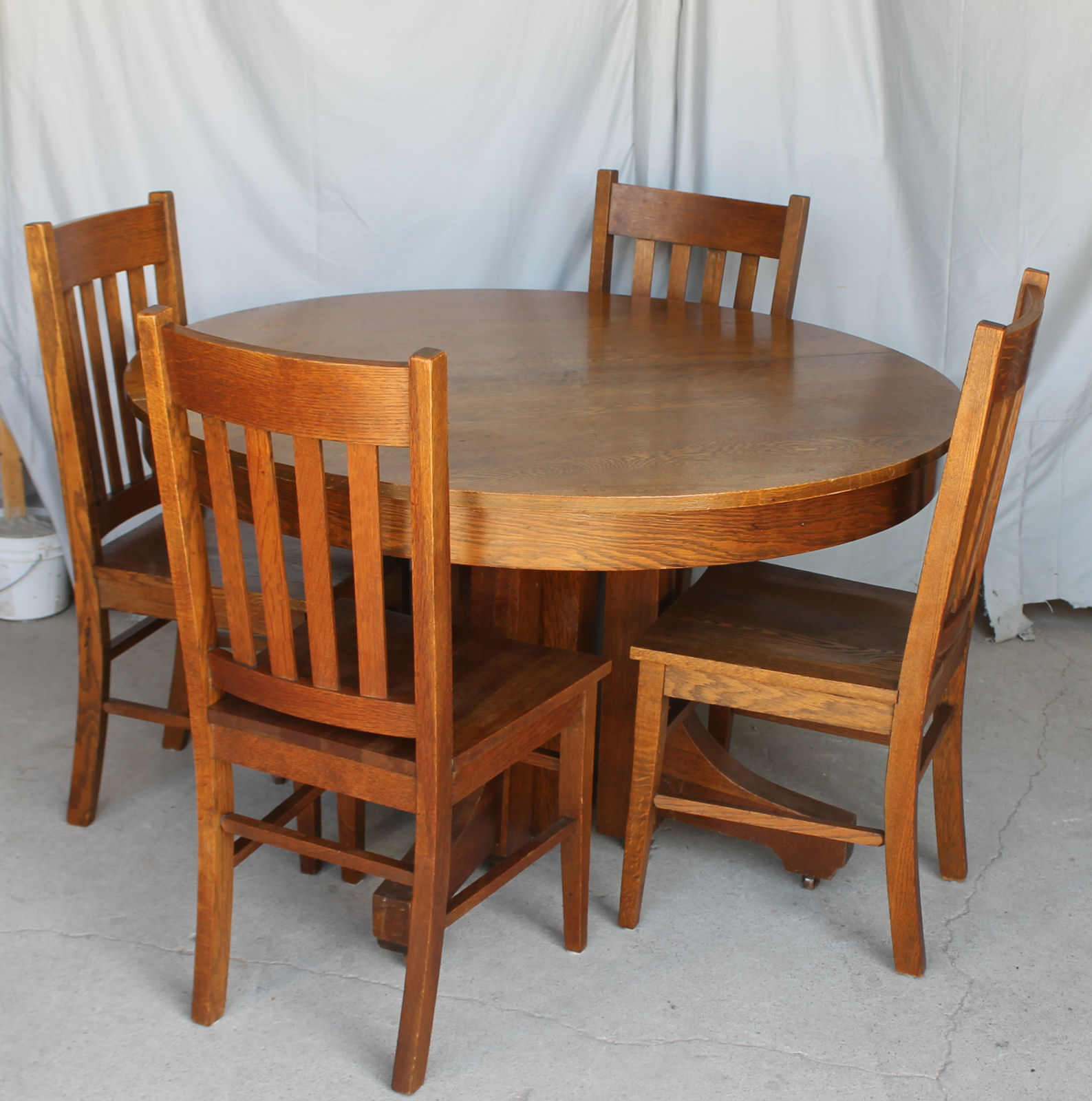 Bargain Johns Antiques Antique Mission Style Round Oak Table With 4 Leaves Bargain Johns Antiques