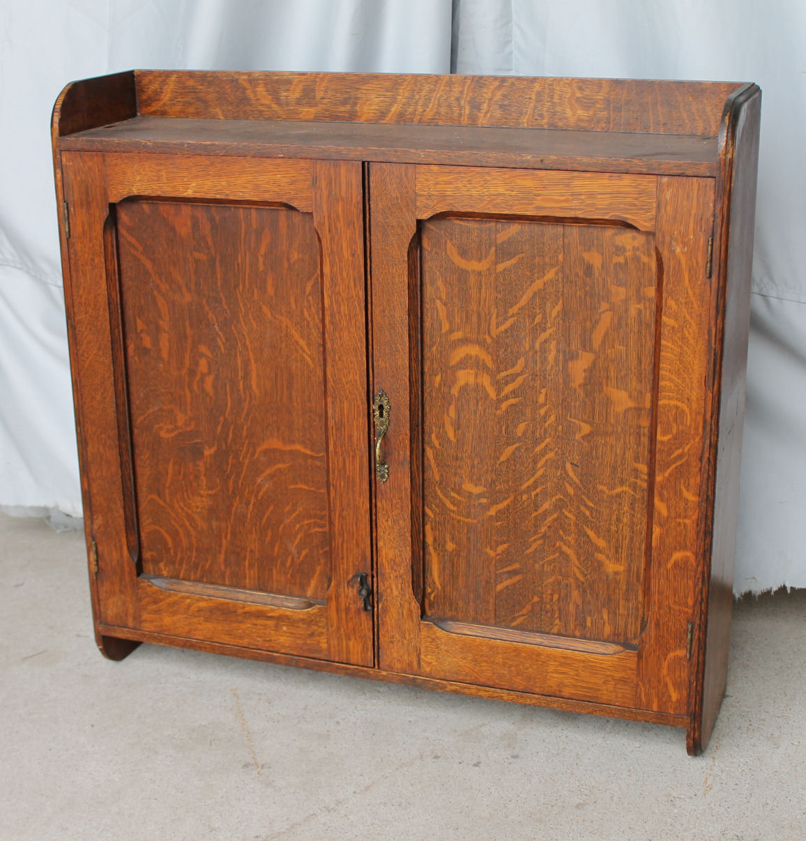 Bargain John S Antiques Antique Oak Medicine Cabinet Double
