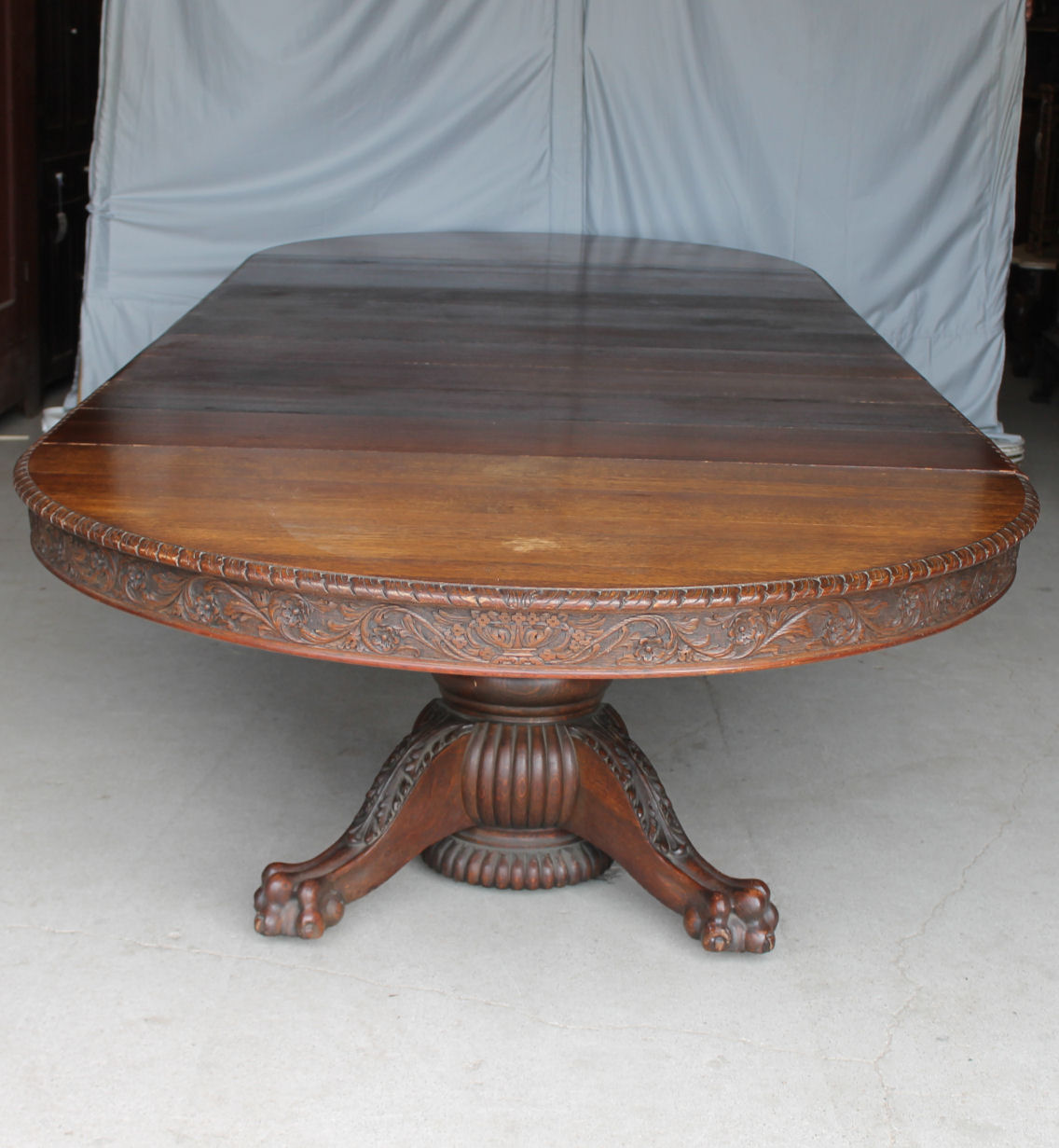 Bargain John S Antiques Round Oak Dining Table Carved Claw Feet 9 Leaves Will Expand To 12 8 Inches Round Oak Dining Table, Antique Round End Table With Claw Feet
