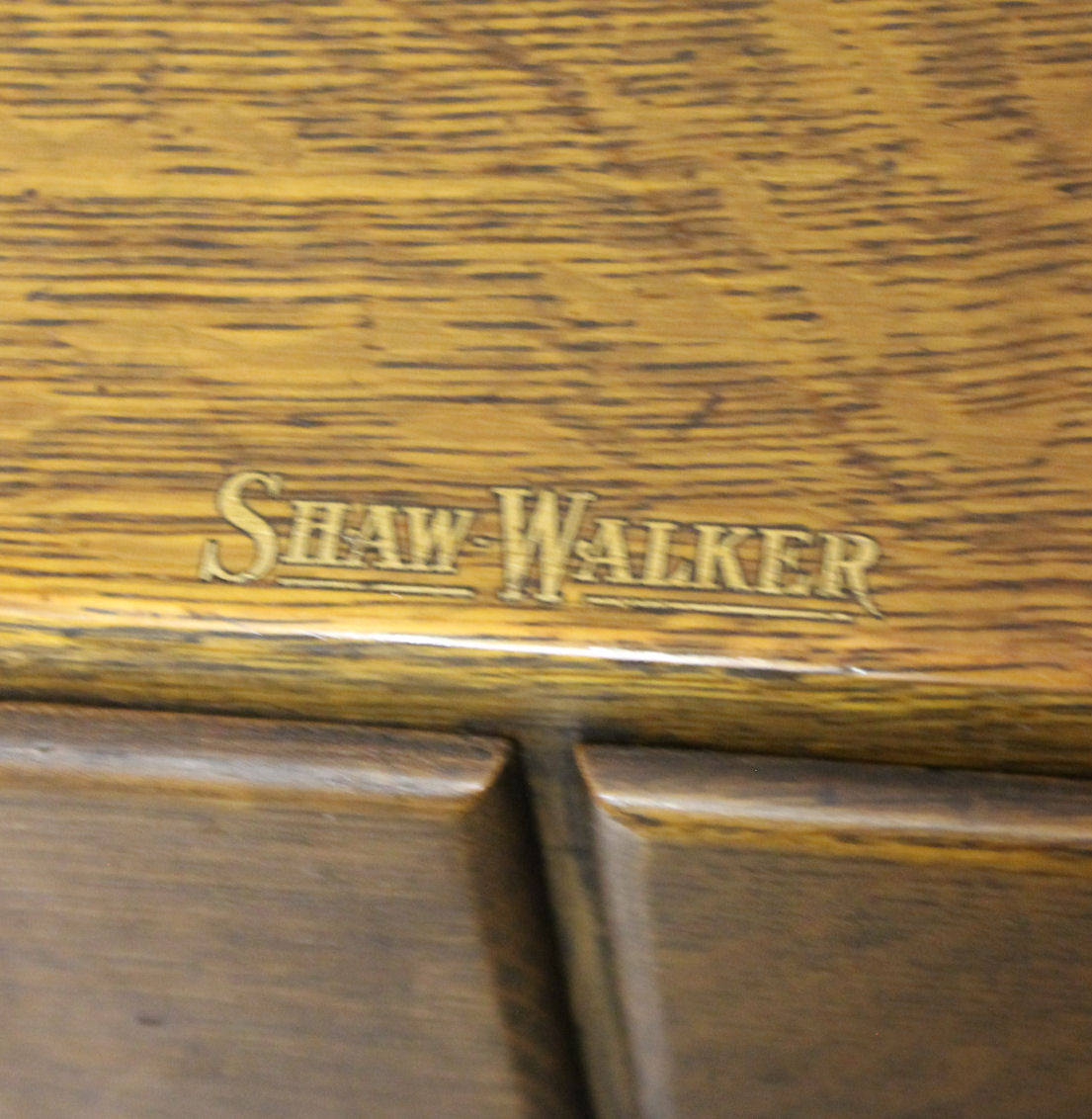 Bargain John S Antiques Shaw Walker Company Quarter Sawn Oak