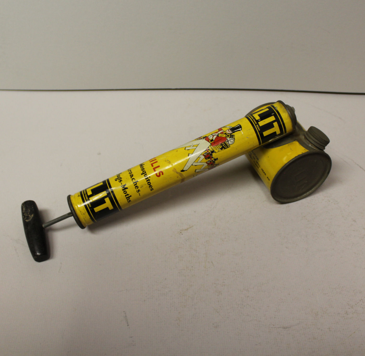 bug spray dispenser