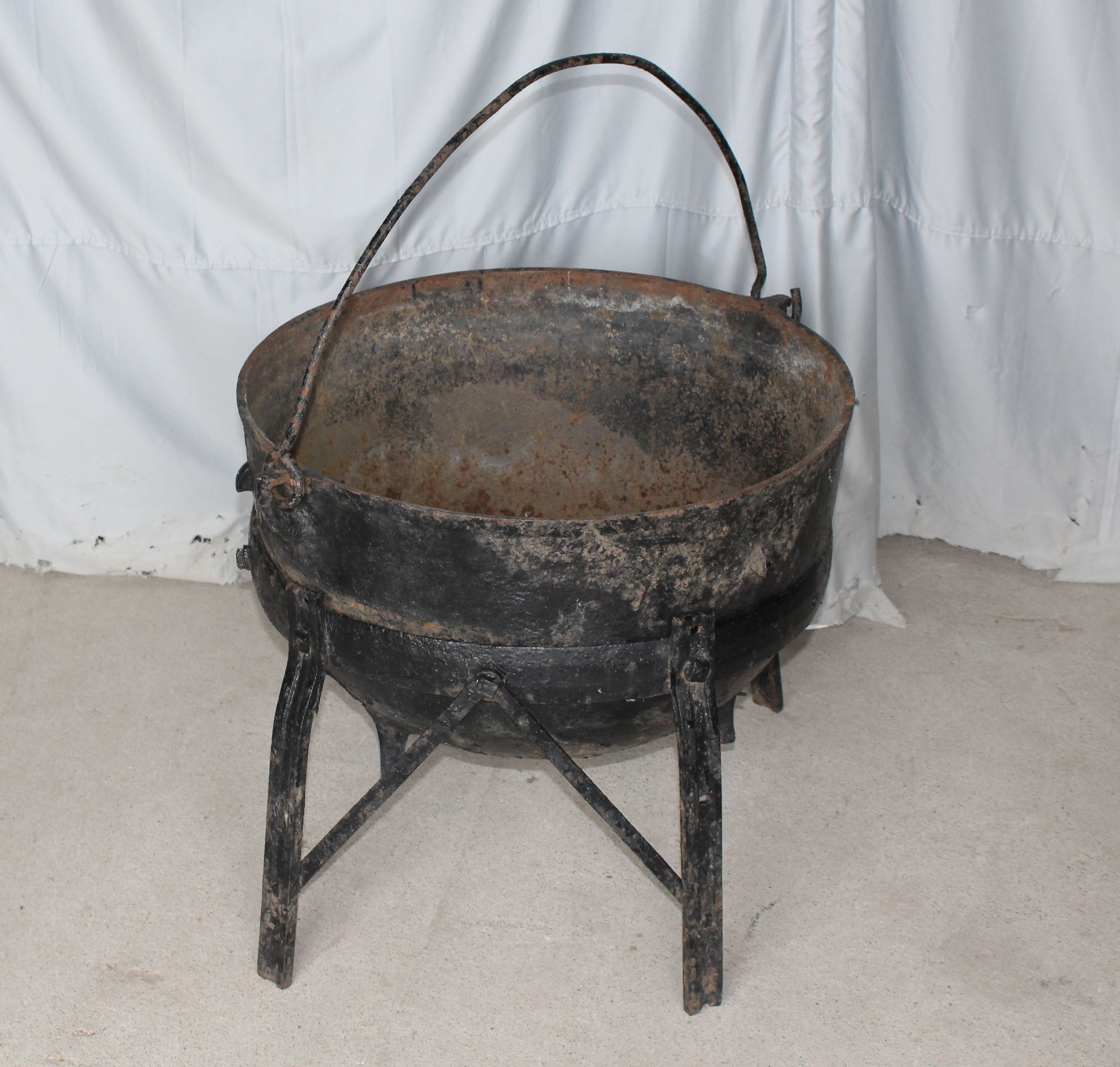 Bargain John's Antiques  Antique Cast Iron Cauldron Scalding Pot