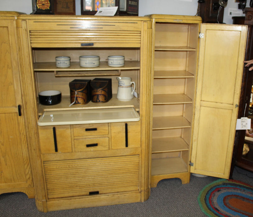 Bargain John S Antiques Antique Kitchen Cabinet With Matching