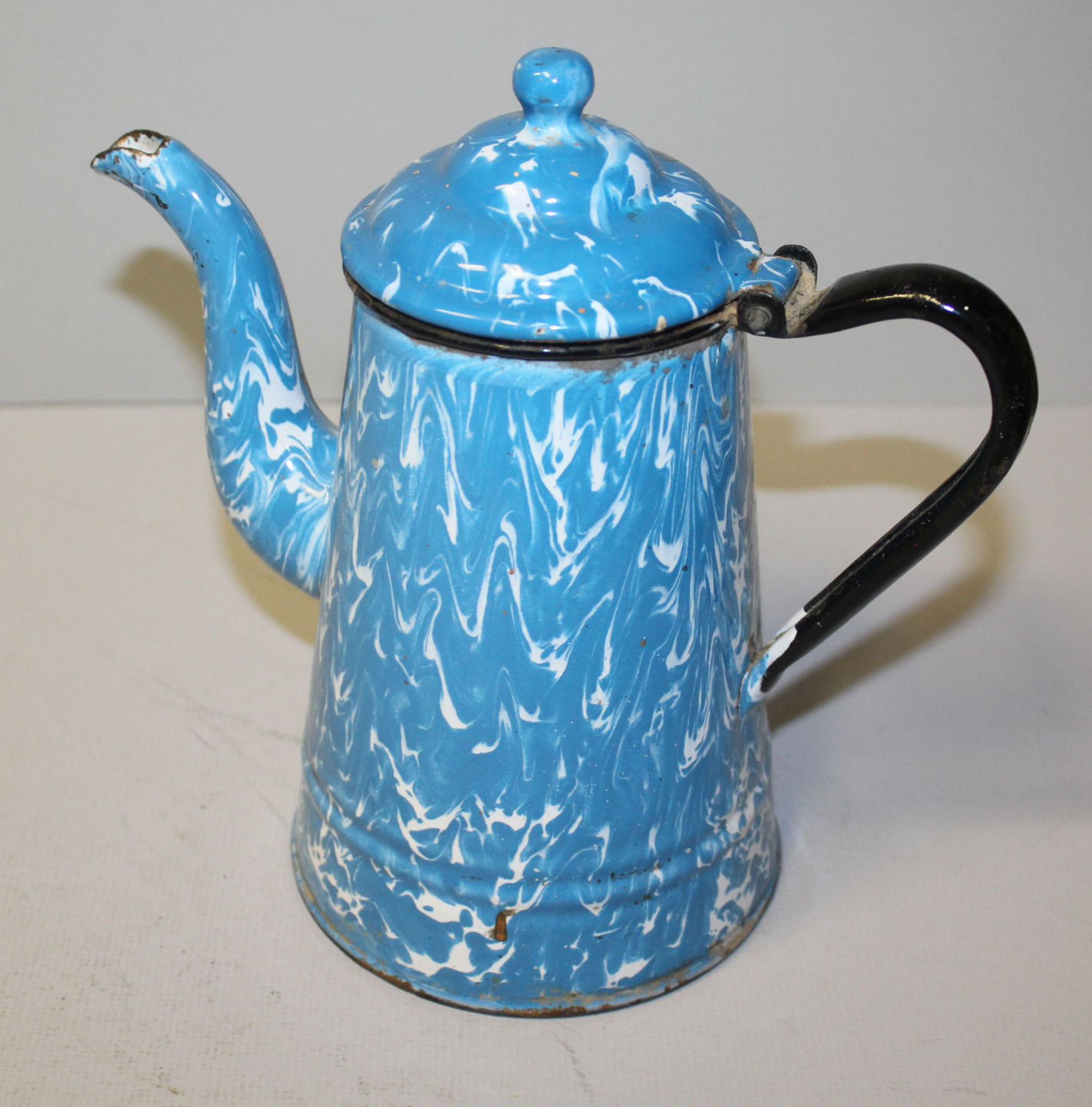 Enamelware Coffee Pot Blue White Swirl Bail Handle Large Size 1900