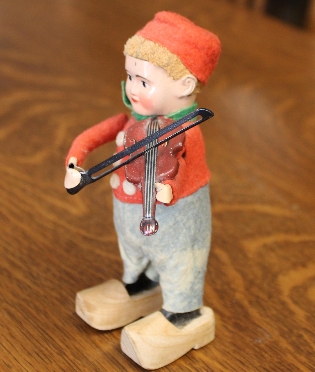 Bargain John's Antiques | Antique Dutch Boy Violinist and Dancing