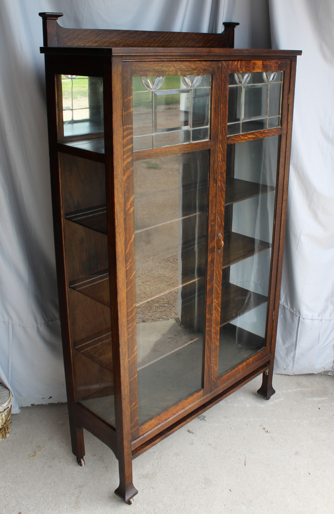Bargain John s Antiques Antique Mission Oak China Cabinet With Leaded 