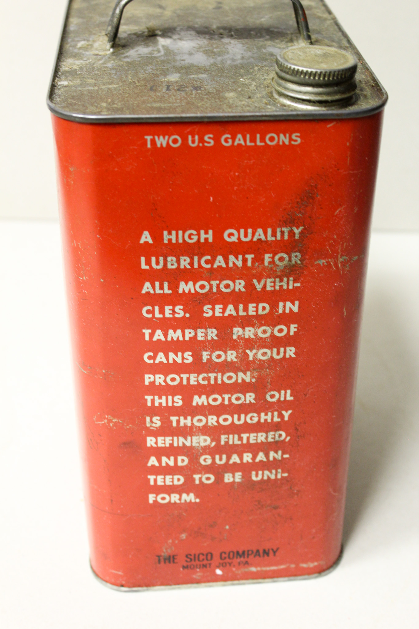 Bargain John's Antiques | Antique Red Bell Motor Oil ...