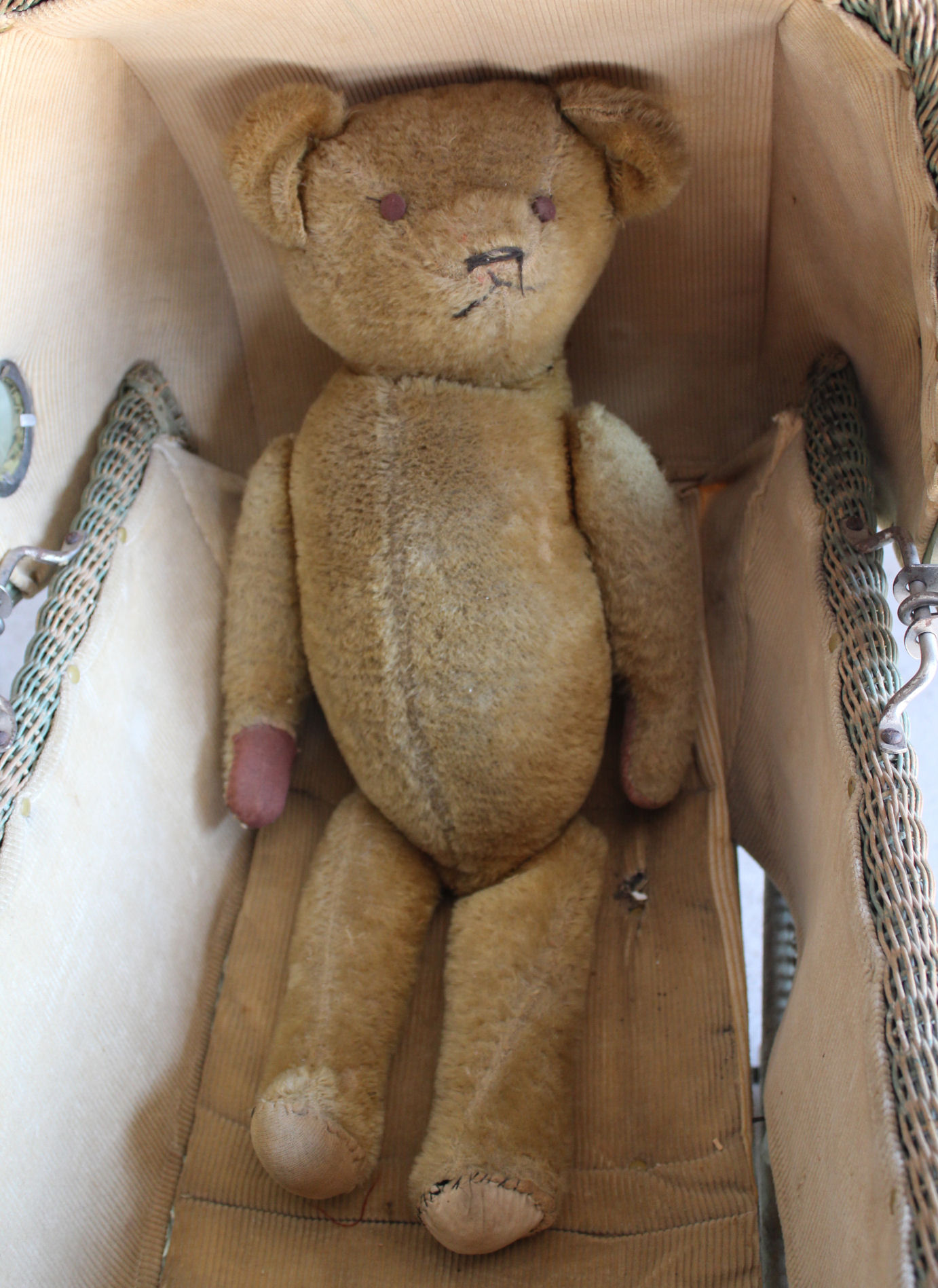 antique jointed teddy bears