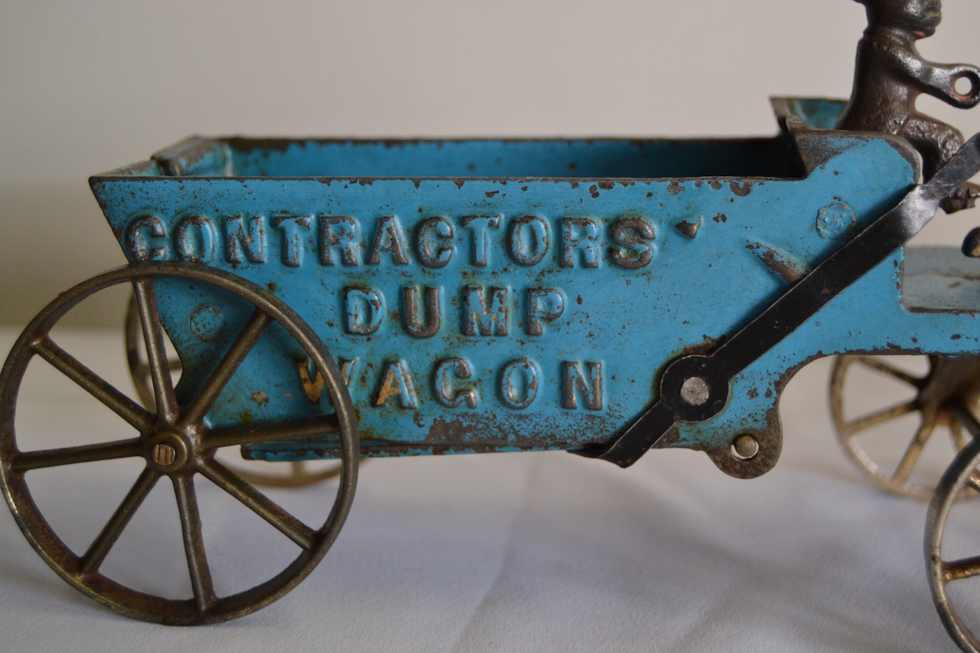 Details about   Vintage Arcade Cast Iron Contractors Dump Wagon 
