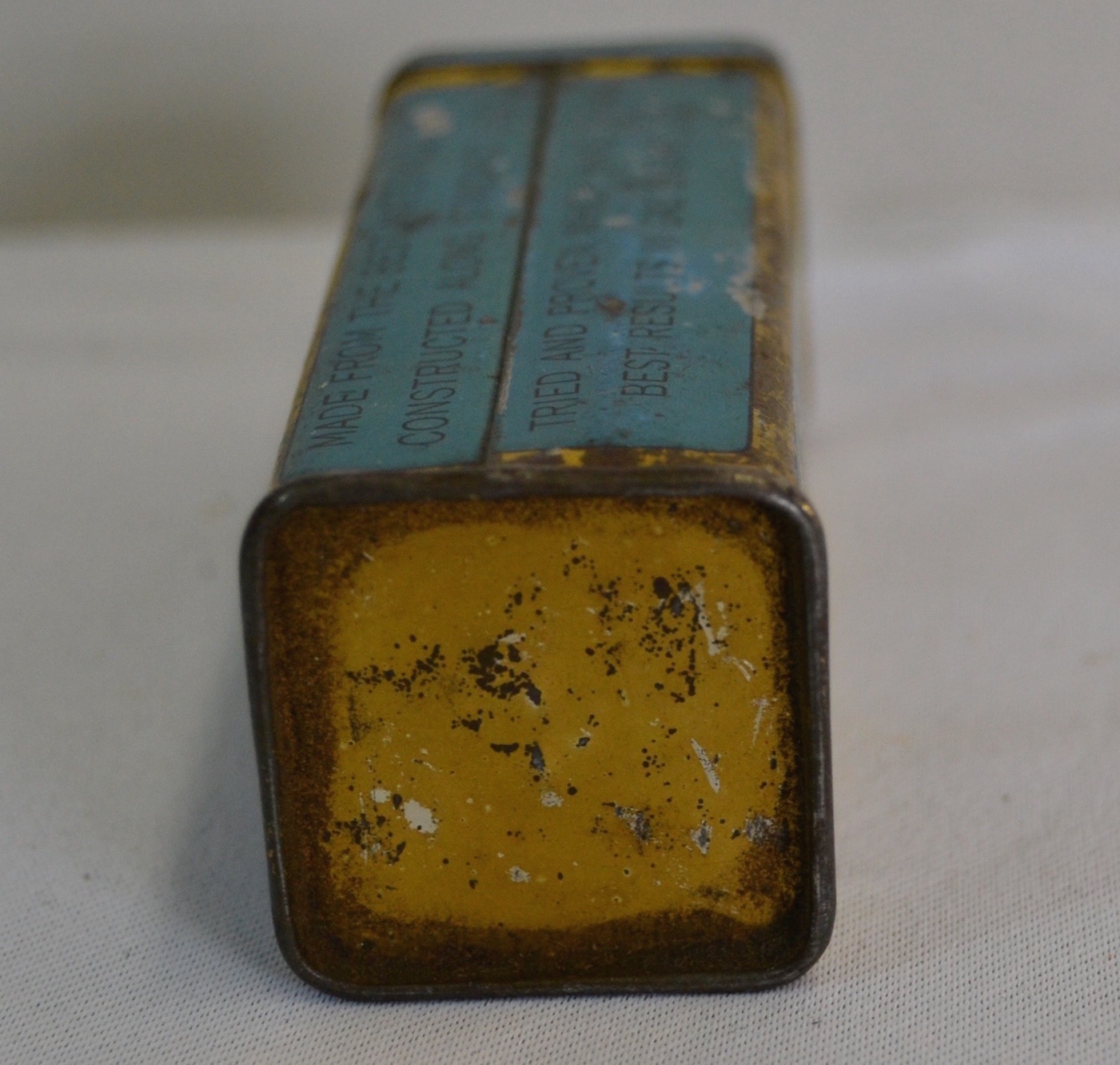 Sold at Auction: 8 Jacpol English Formula Antique Wax Polish Tins