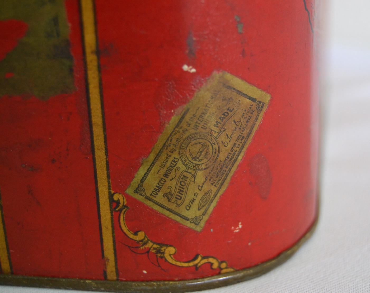 Bargain John's Antiques | Laredo Tobacco Advertising Tin