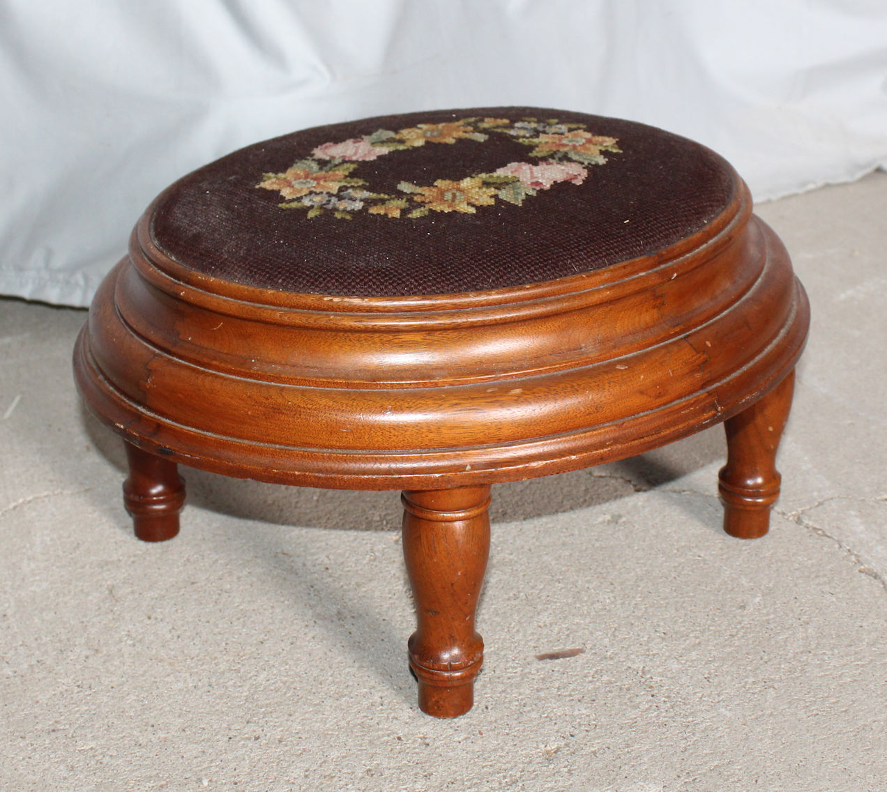 Needle point stool : r/Antiques