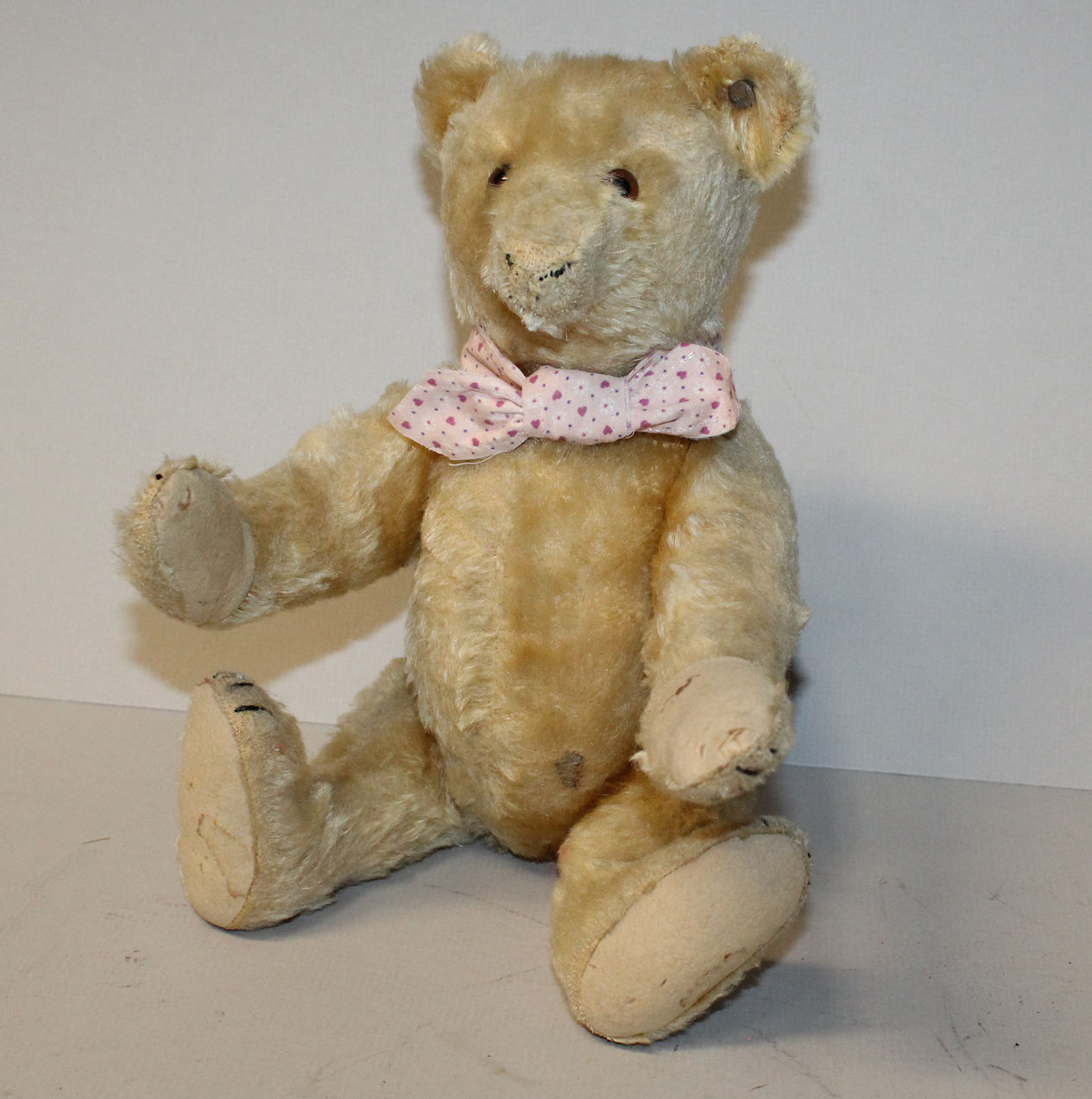 Bargain John's Antiques | Antique Steiff Teddy Bear - glass eyes - jointed body - button in ear 13 - Bargain John's Antiques Bargain John's Antiques | Antique Steiff Teddy Bear - glass eyes - jointed body - button in ear 13 - Bargain John's Antiques