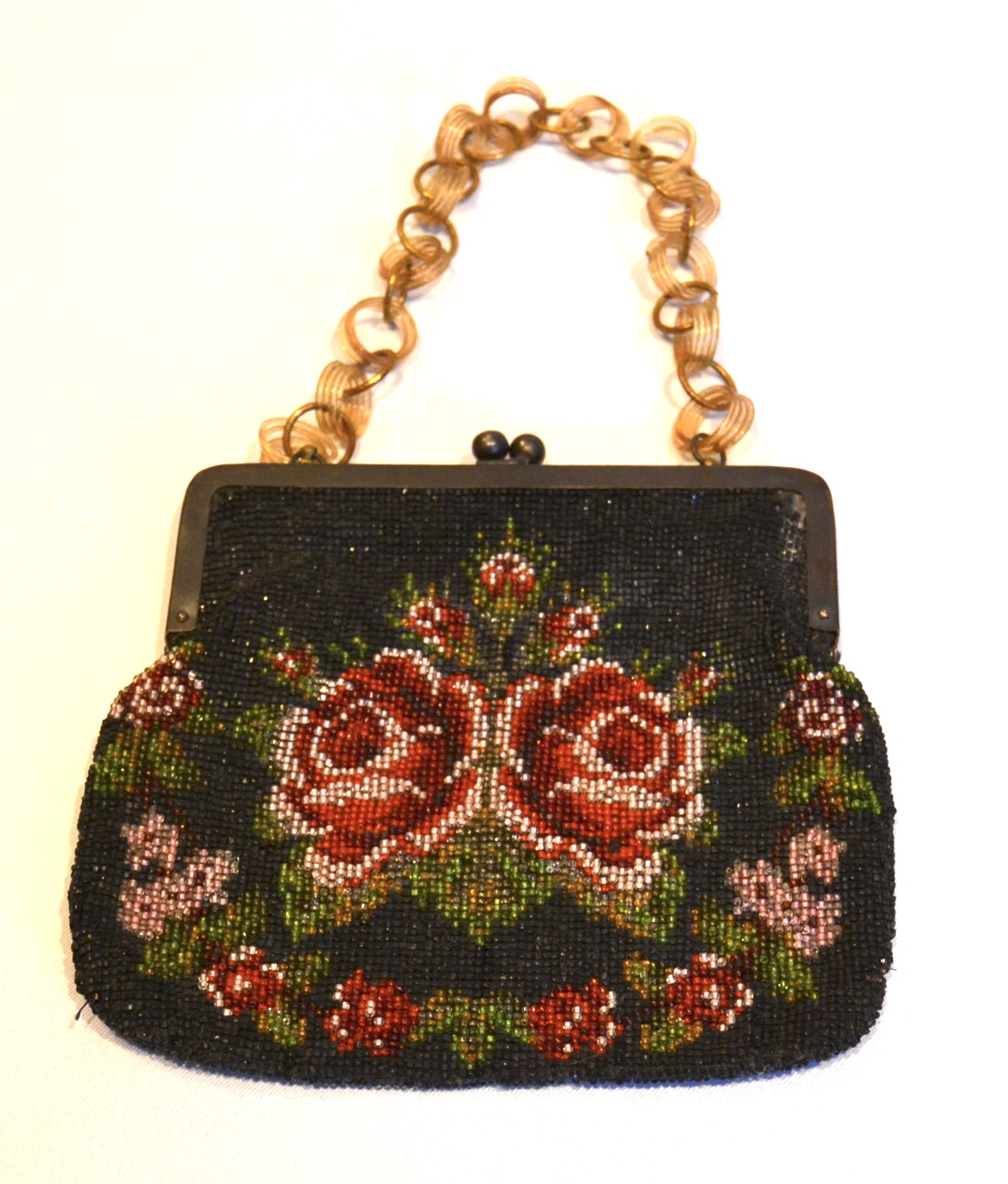 Bargain John's Antiques | Antique Floral Beaded Purse - handle ...