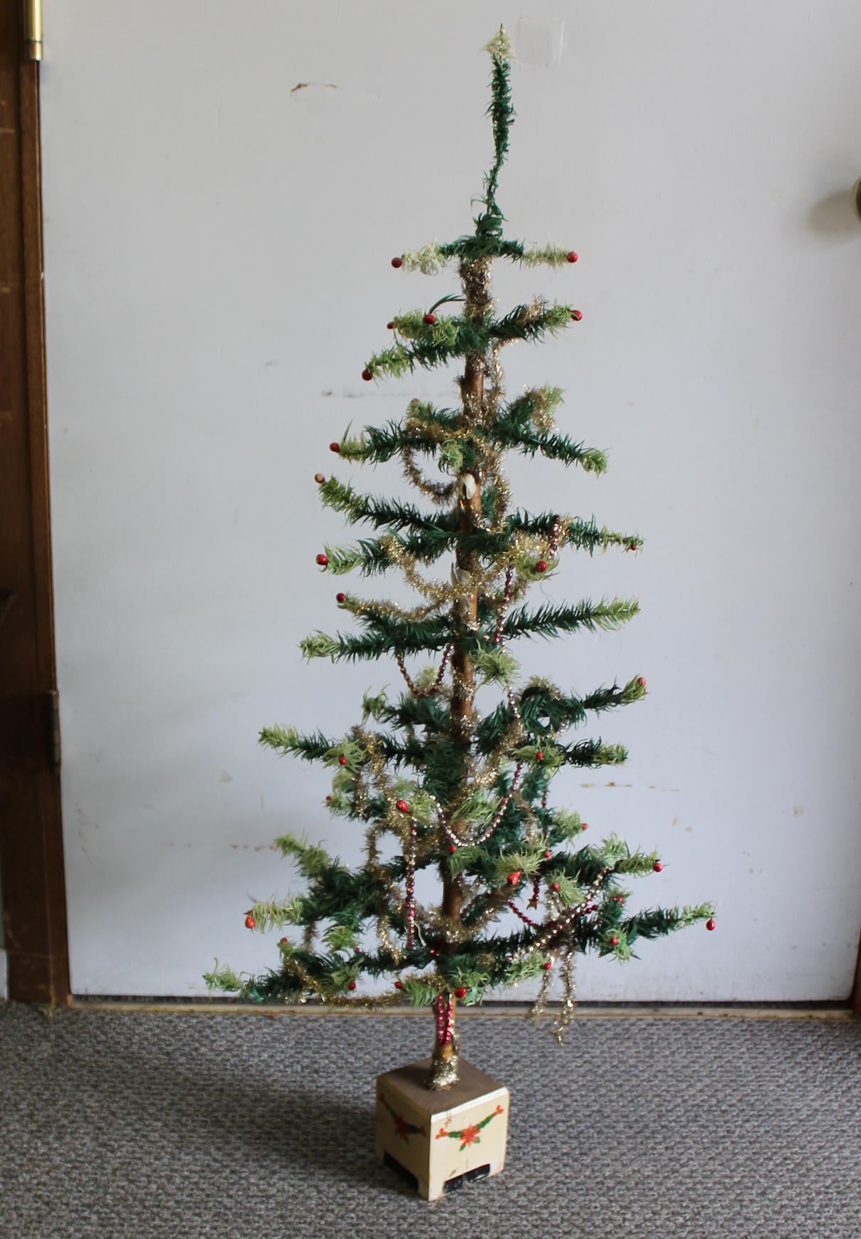 38 ANTIQUE VINTAGE GERMAN GOOSE FEATHER CHRISTMAS TREE